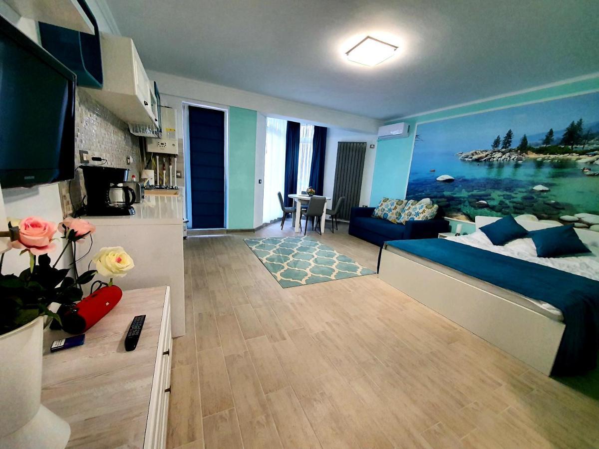 Alezzi Majestic Apartments 97 Нэводари Экстерьер фото
